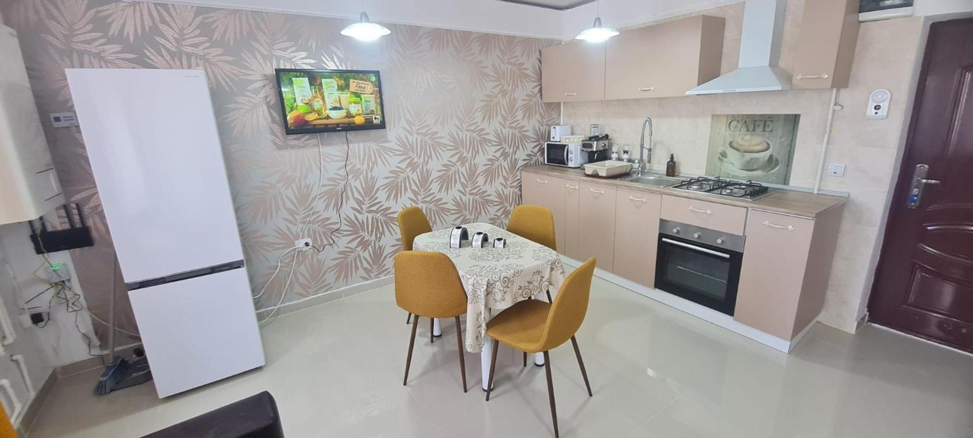 Cosy 2 Bedroom Apartment In New Town Braşov Dış mekan fotoğraf