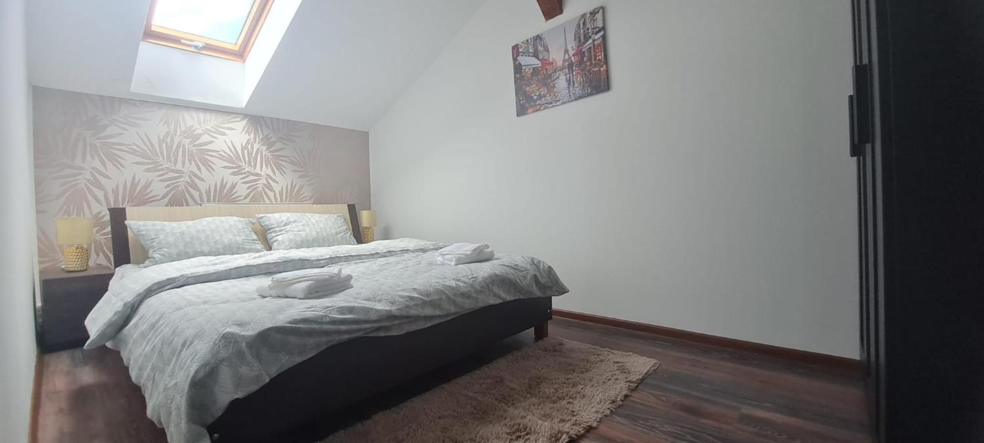 Cosy 2 Bedroom Apartment In New Town Braşov Dış mekan fotoğraf