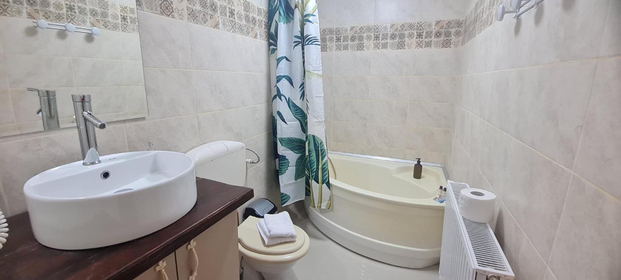 Cosy 2 Bedroom Apartment In New Town Braşov Dış mekan fotoğraf