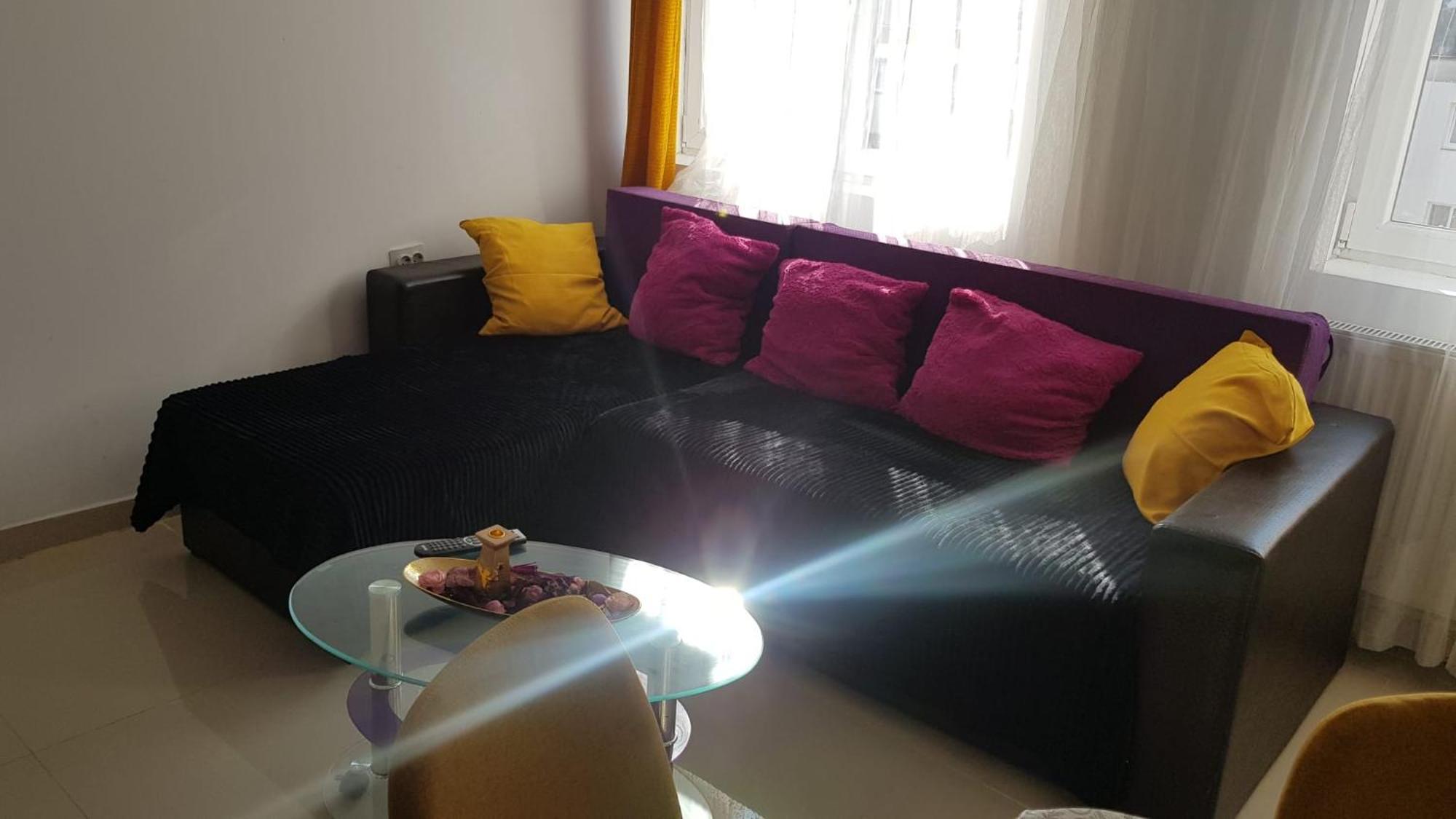 Cosy 2 Bedroom Apartment In New Town Braşov Dış mekan fotoğraf